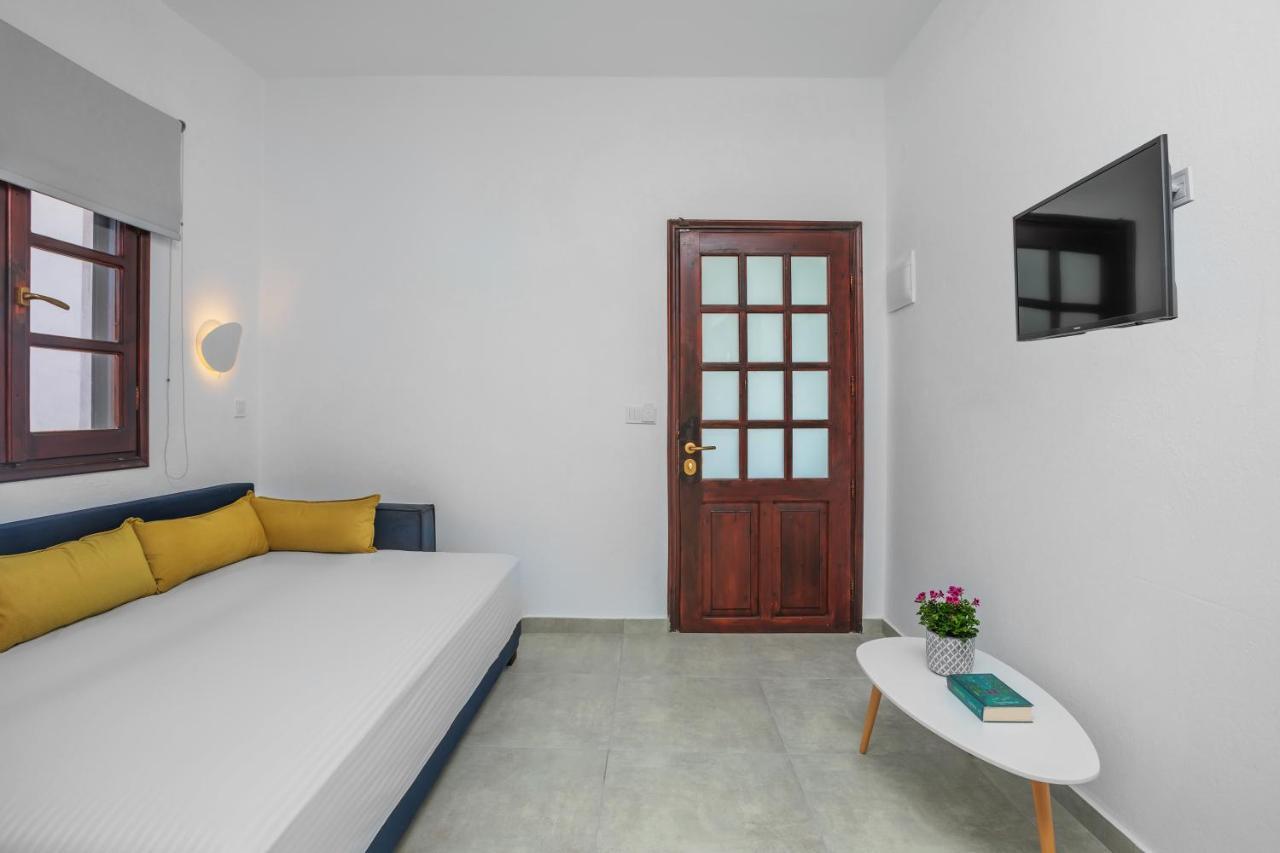 Eleon Suites Афитос Экстерьер фото